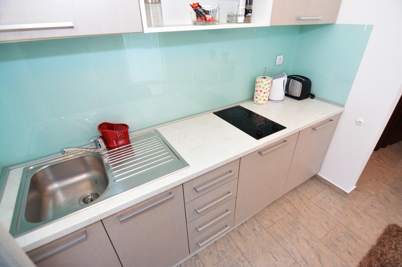 Tropicoco Apartments Тиват Экстерьер фото